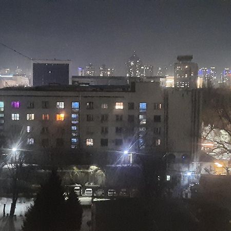 Apartment Shevchenko Panfilova Almaty Eksteriør bilde