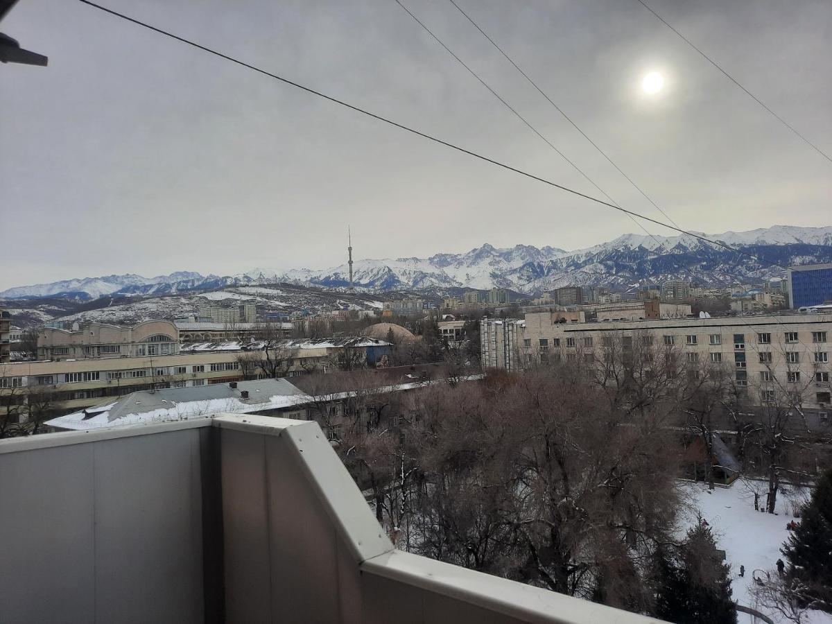 Apartment Shevchenko Panfilova Almaty Eksteriør bilde