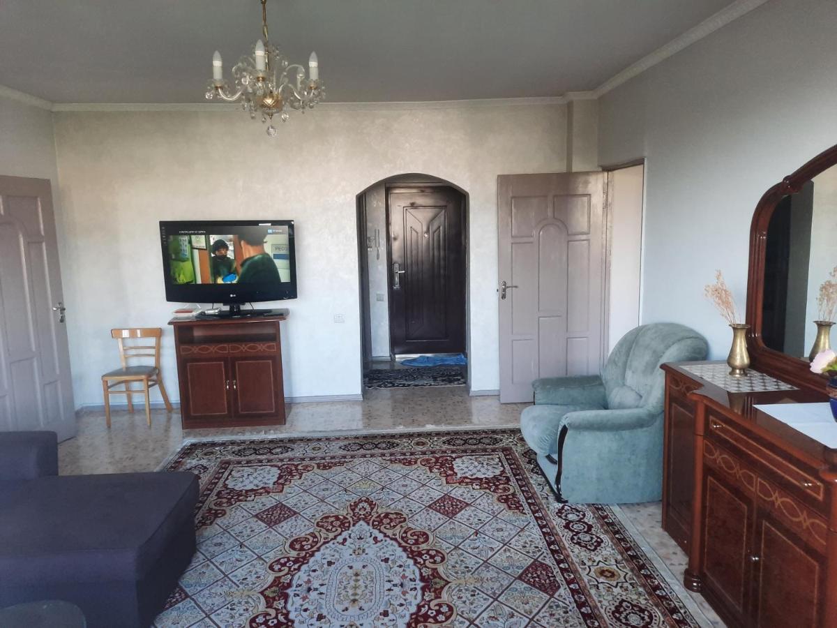 Apartment Shevchenko Panfilova Almaty Eksteriør bilde